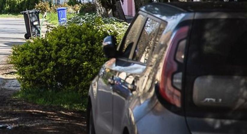 Udvaron parkoló, nyitott autó – ezt nézték ki maguknak a borsodi tolvajok