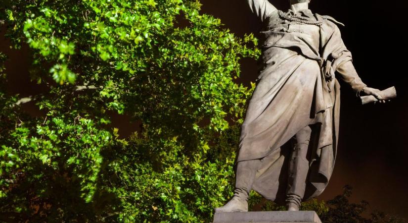 Hamis az összes Petőfi-kép, döntő bizonyíték került elő a forradalom költőjéről