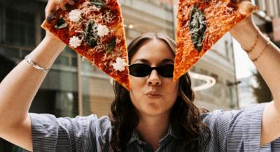 Egy szelet New York a Fehér Hajó utcában – A Crudo Pizzában jártunk