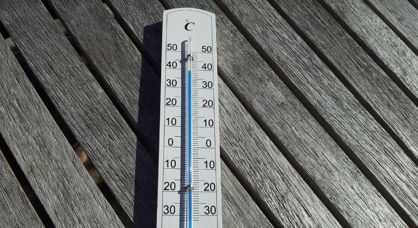 Életveszélyes hőség jön – már harmadfokú riasztás van érvényben