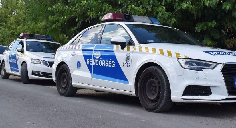 Nőnek öltözve szerepel a körözési fotón a díler, nagy erőkkel keresik