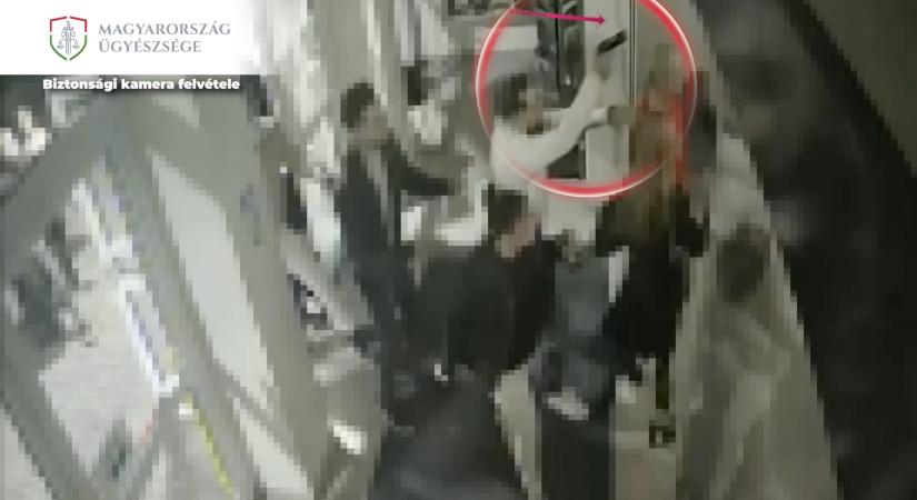Jótékonysági bulin lövöldöztek gázpisztollyal