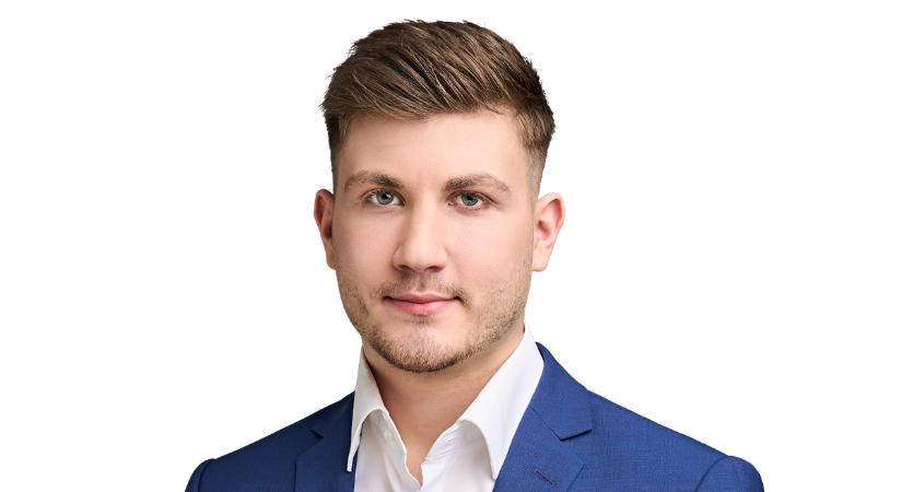 Gyekiczki Márton: „A földutak helyett aszfaltot, az emberek feje feletti döntések helyett valódi képviseletet akarunk”