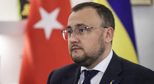 Az ukránoknak nem kellett volna a fehérorosz rapper koncertjére menniük, mert az oroszul énekel – varsói ukrán nagykövet