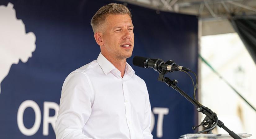 Magyar Péter azonnali magyarázatot követel az orosz nagykövettől