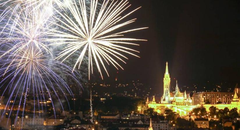 Ezek a boltok lesznek nyitva augusztus 20-án: nem áll le az egész ország