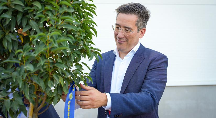 A Waberer’s új logisztikai központot épít Debrecenben