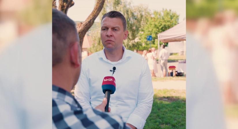 A kormánypártok kommunikációs igazgatója szerint a baloldali politikusok sokszor lenézik a jobboldaliakat  videó