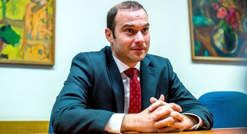 Itt a kormány új ötlete: Így védenék meg a gyerekeket – máris megvan a törvényjavaslat