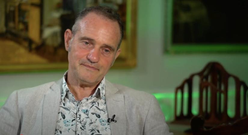 „A zsidó Jézusnak köszönhetem az életemet” – Pajor Tamás a zsidó gyökereiről mesélt az Otthon a rabbinál friss adásában