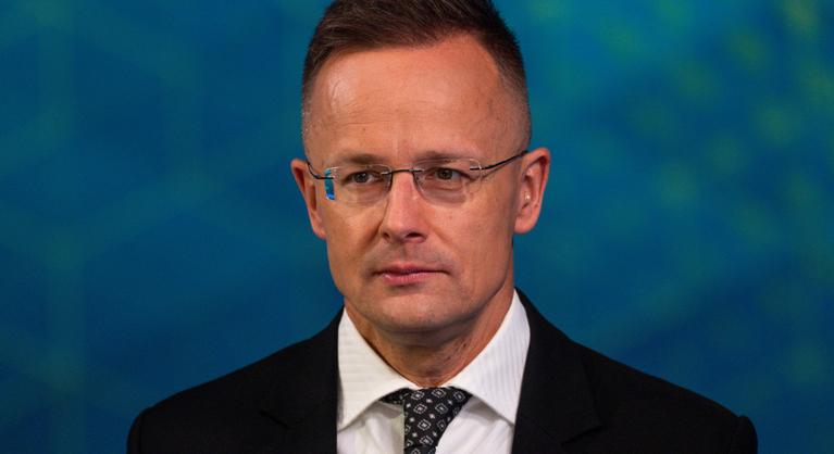 Szijjártó Péter: Szerencséje van Tarlós Istvánnak, hogy nem ő a főpolgármester
