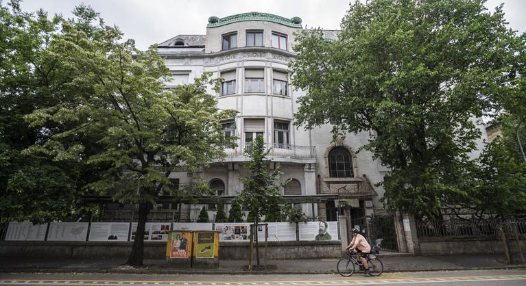 Einstandolták a székházukat, az érintettek szerint ezt a sebet orvosolni kell