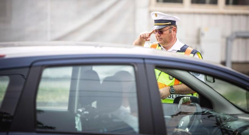 Ezért állítják meg sorra az autósokat a rendőrök Debrecenben