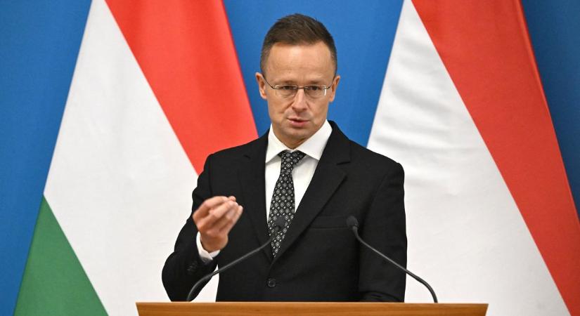 Szijjártó Péter: Béke, hazaszeretet, nemzeti értékek. Brüsszel szerint ez a múlt