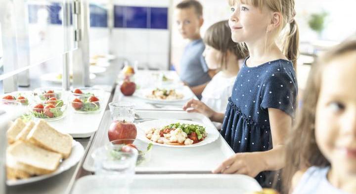 Drágább lesz az iskolai menza: ennyivel kell többet fizetni érte szeptembertől