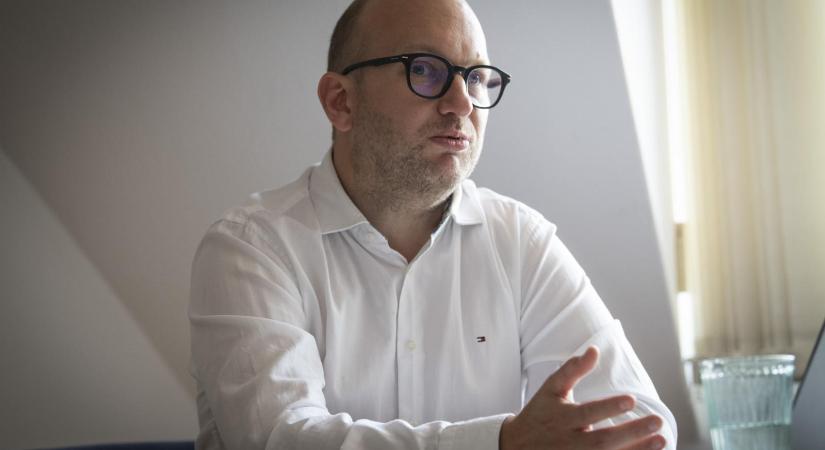 Szélenergiával olcsóbb az áram, az új paksi orosz blokkok soha nem fogják behozni a tízezer milliárdos költségüket