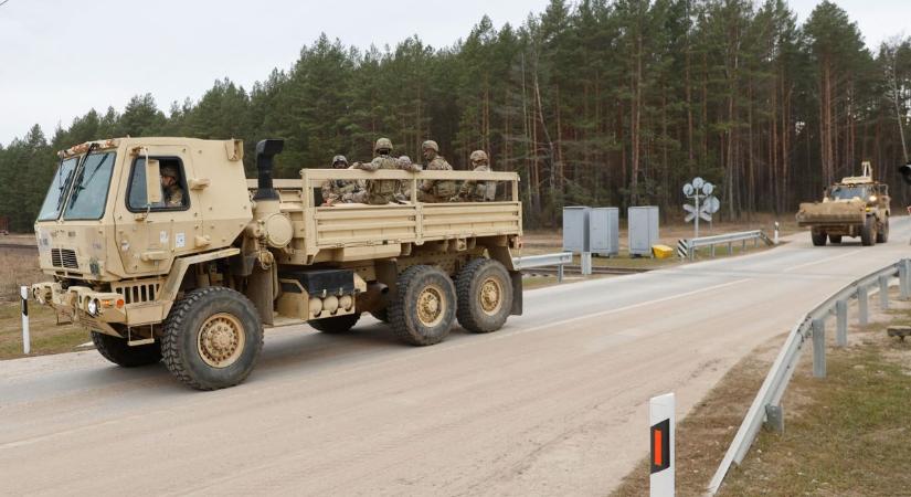 Rettegnek a litvánok – háromszintű védelmi vonalat építenek az orosz és a fehérorosz határon