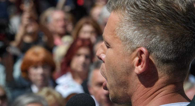 Grafikon cáfolja Magyar Pétert: nem kicsit, nagyon