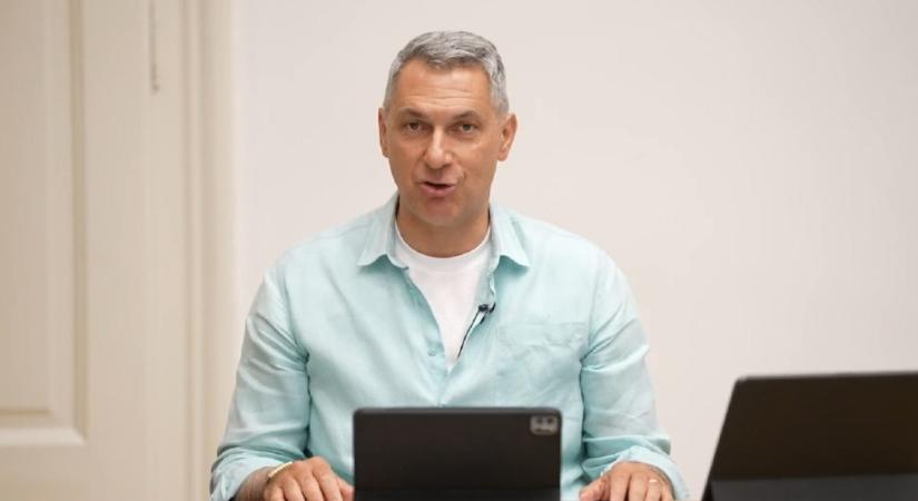 Lázár János: Orbán Viktor már pontosan érti is, hogy miben akarnak változást a magyarok, és változtatni fog