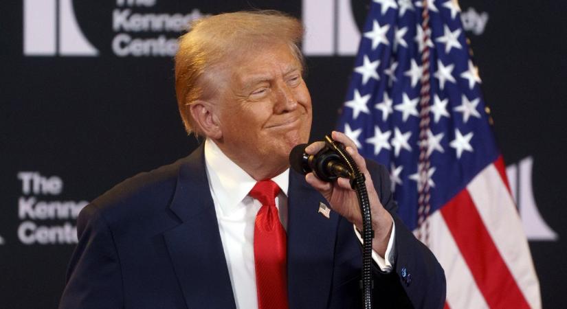Trump megint őrültségbe keveredett, simán behúzták a csőbe