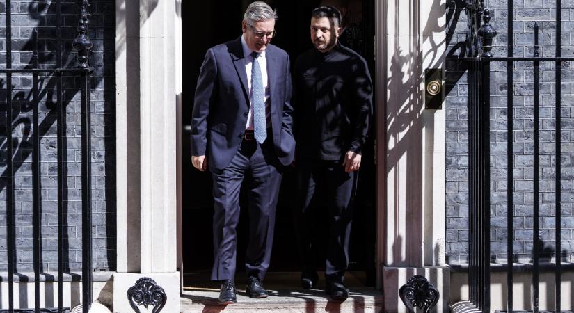 Beruháznak a dróngyártásba is: brit–ukrán egyeztetés a Trump–Putyin csúcstalálkozó előtt