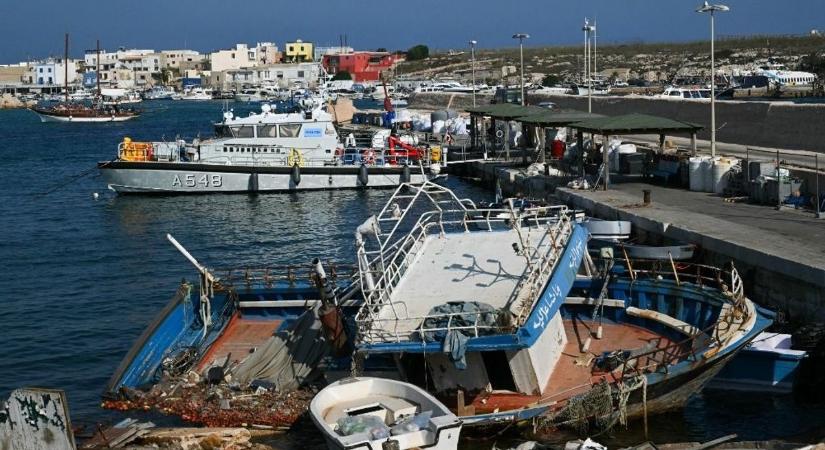 Kettős hajótörés a Földközi-tengeren: rengeteg a halott Lampedusa partjainál (videó)