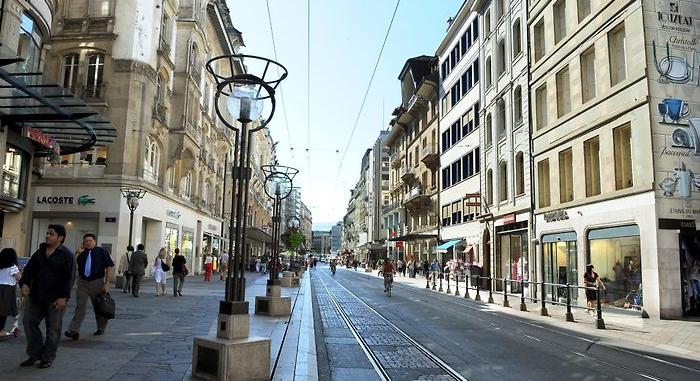 Az ózonszennyezés miatt ingyenessé teszi Genf a tömegközlekedést