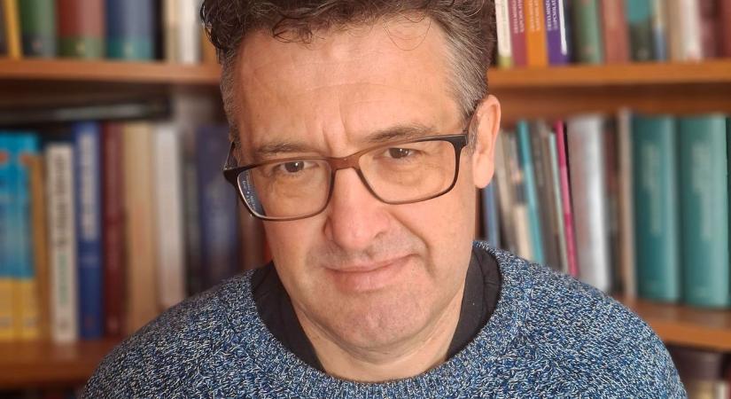 A hiányban és a részletekben is megtalálja az egészet Szénási Zoltán: most Prima lehet