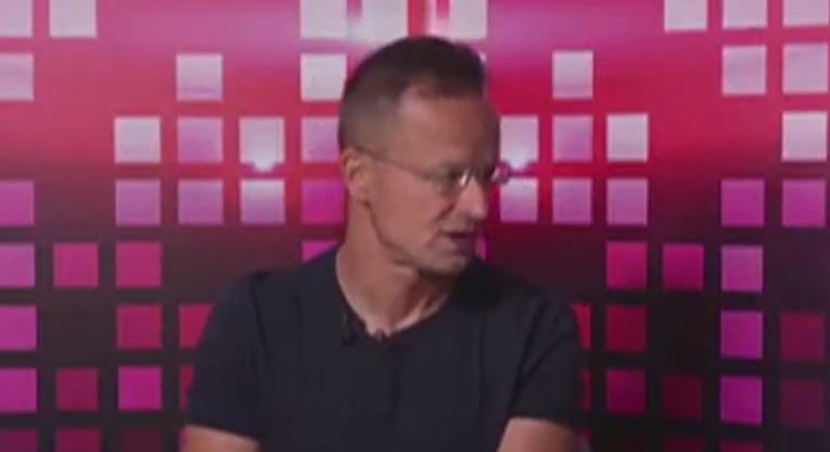 Szijjártó Péter: Brüsszel le akarja váltatni a magyar kormányt, ezt mindenki látja  videó