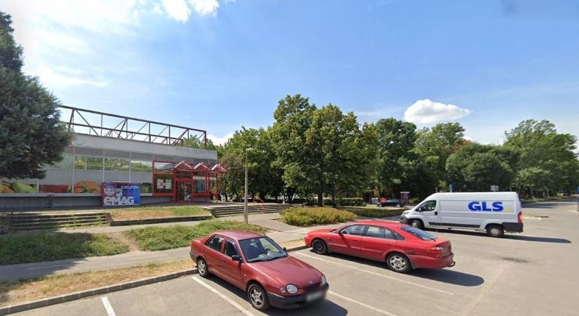 Ennyi volt, végleg bezár a forgalmas szupermarket Pécsen
