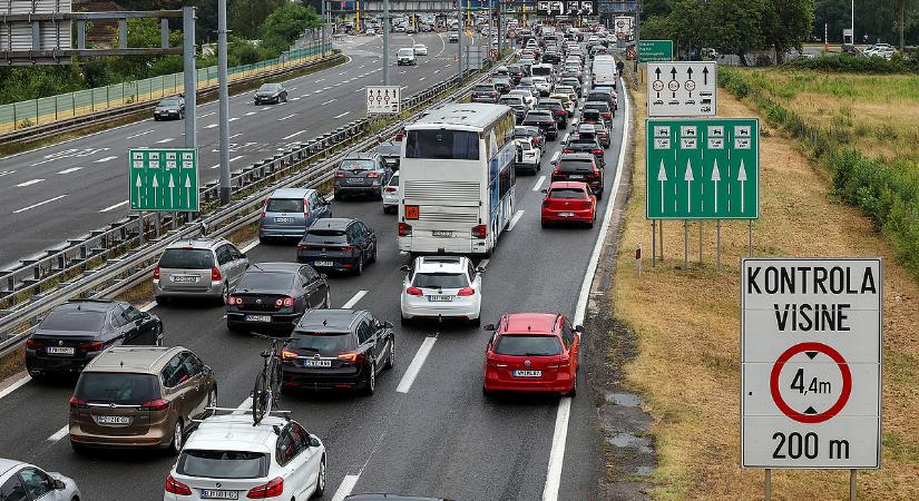 Most menne Horvátországba? Akár órákat is ülhet a dugóban