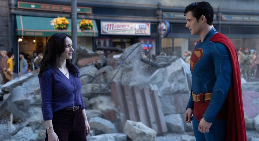 Békeharcosnak köszönhetjük, hogy Superman ilyen hamar berepül a nappalikba