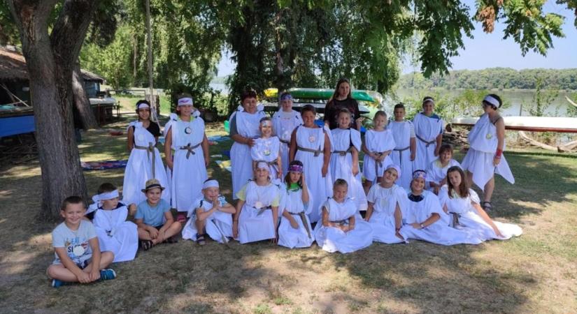 Légióskodás, istenes kvíz, kincskeresés