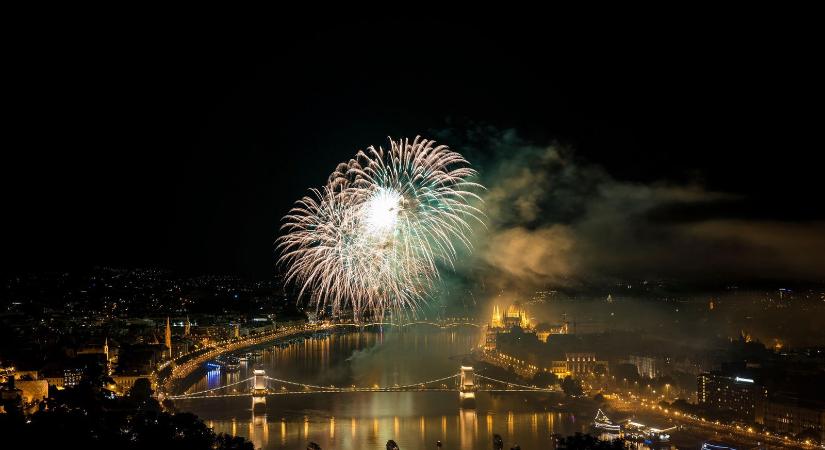 Váratlan programváltozás augusztus 20-án, senkit nem tájékoztattak előre