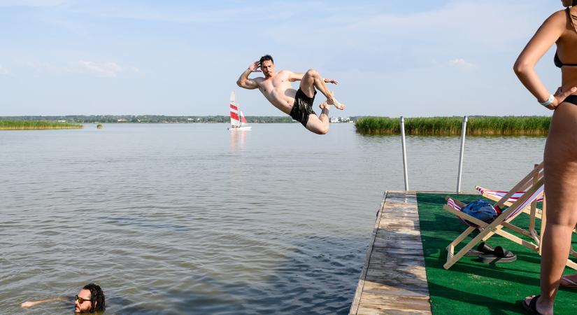 20 éve nem volt ilyen meleg a Velencei-tó