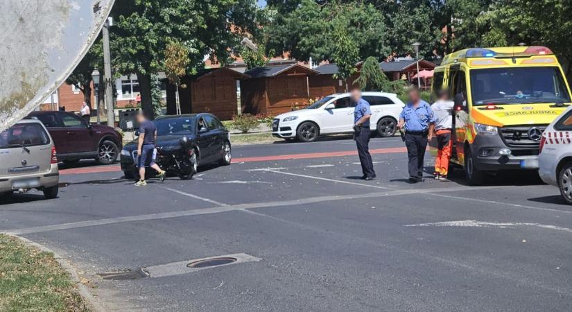 Motorost gázolt az Audi, durva baleset történt Barcson