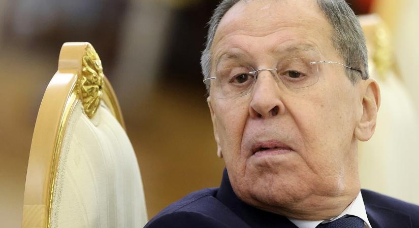 Hatalmasat trollkodott Lavrov: szovjet pulcsiban érkezett meg Trumpékhoz