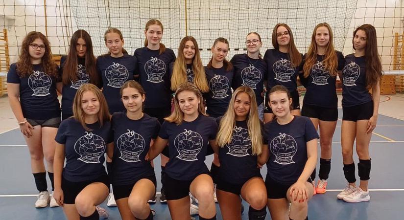Hétfőn strandröplabdával kezdődik a 29. Eötvös Kupa