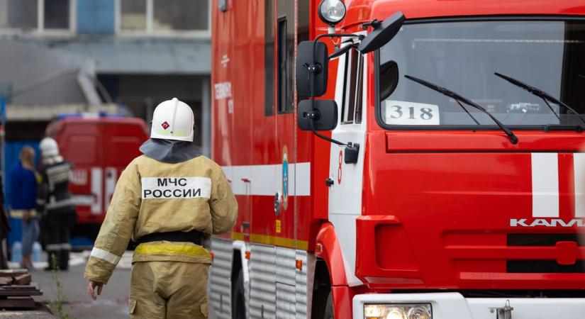 Válságstábot állítottak fel Oroszországban: felrobbant a lőporüzem – tucatnyian rekedek a romok alatt