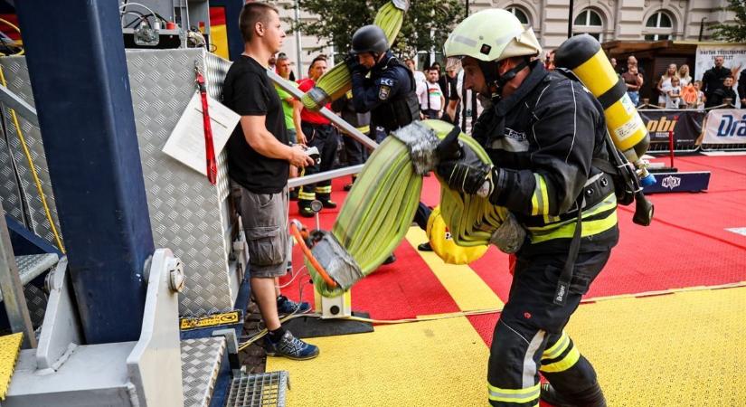 A világ minden tájáról érkeznek majd tűzoltók Szolnokra