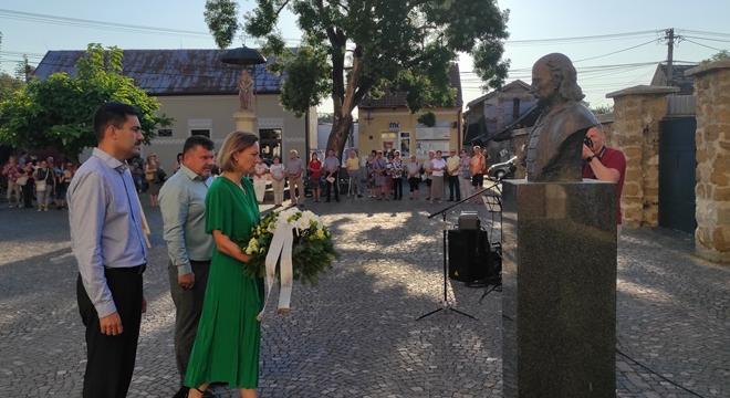 A katolikus templom építtetőjére emlékeztek Füleken