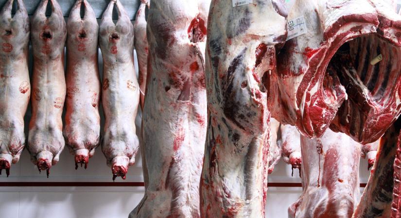 Hatalmas árat fizetünk az olcsó húsért