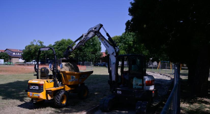 Fél év, és rá sem ismerünk: óriási átalakulás kezdődött a Szabadság téren