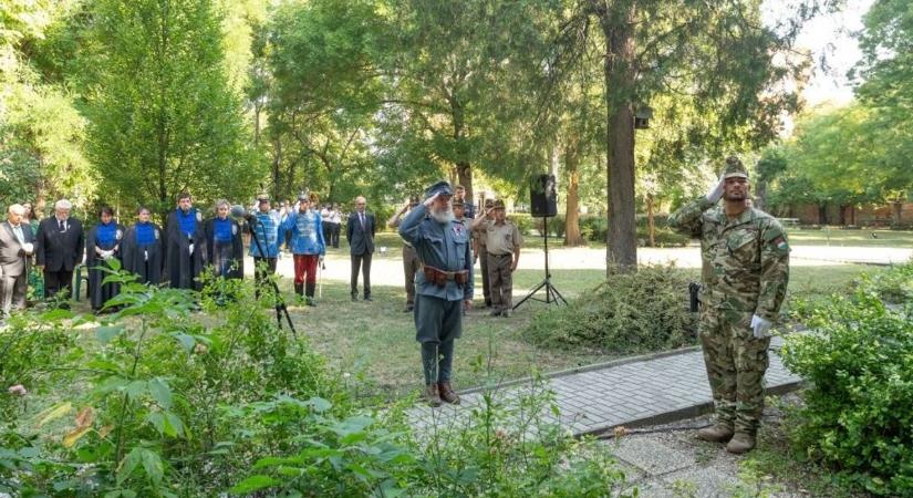 Megemlékezés a Szent István-ezred hőseiről