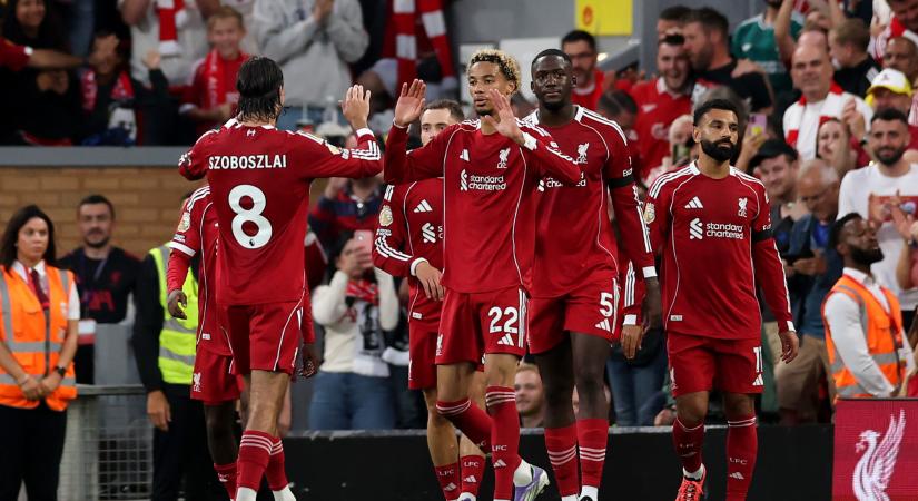 A Liverpool ráijesztett szurkolóira, Schäferék gálával kezdték a szezont – légiósok
