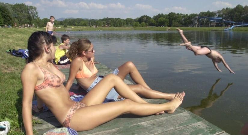 Fertőzésveszély miatt nyolc hazai tóban betiltották a fürdőzést