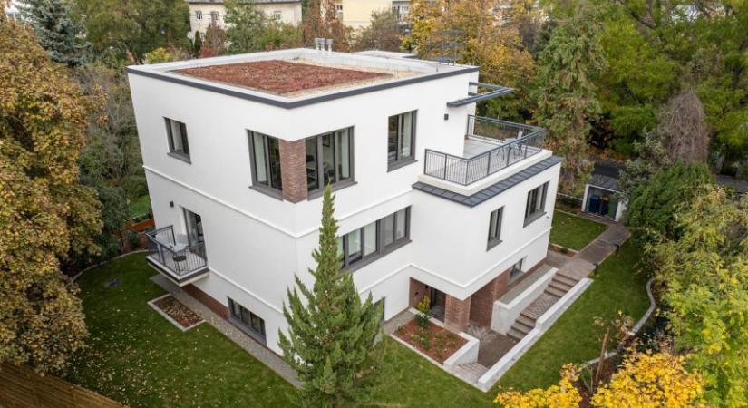 A Jókai-villa története