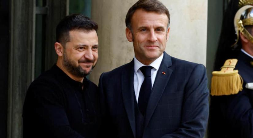 Újra tárgyalt Macron és Zelenszkiji és abban állapodtak meg, hogy Alaszka után találkoznak