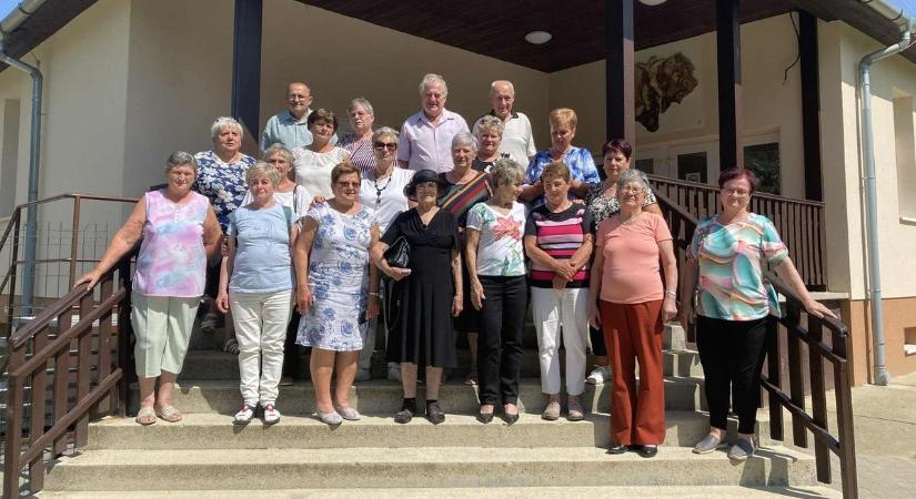 55 év után újra együtt volt a csapat