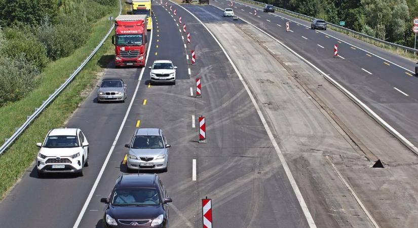 Kánikula: balesetek miatt sávlezárás az M5-ös és autópályákon – torlódás az az MO-áson és az M7-esen